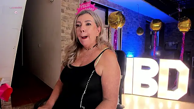 _SARAI_DUPONT's cam snapshot