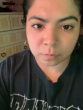 kimmiakiss22 live sex cam