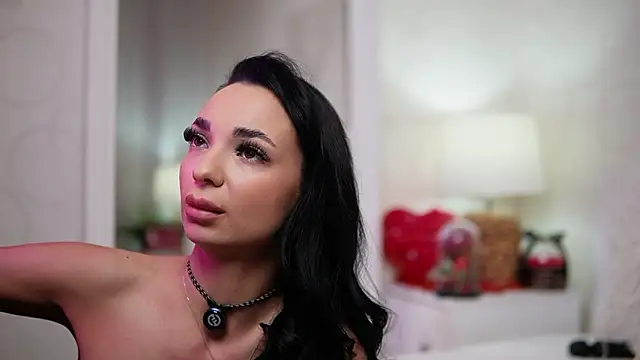 MaraJolie's cam snapshot