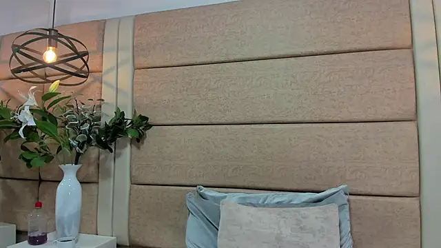 BarbieMonet's cam snapshot