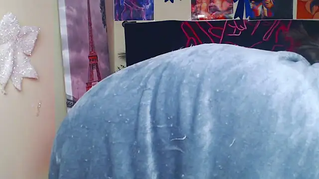 VanessaRey_'s cam snapshot