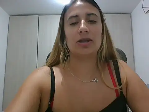 Megumi_Ivanov's cam snapshot