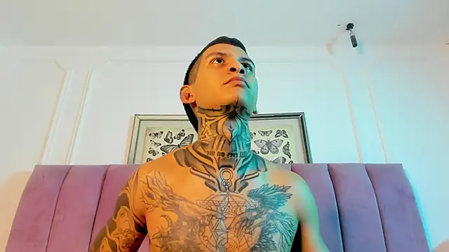 Andrew_sanders68's cam snapshot