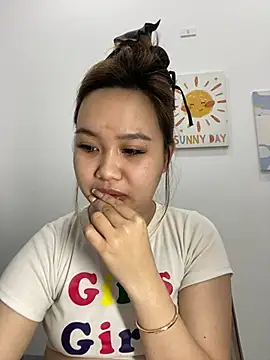 Almira6868's cam snapshot