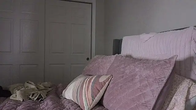 bambifarrina's cam snapshot