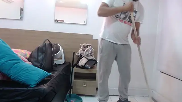 Charllotte_Brown's cam snapshot