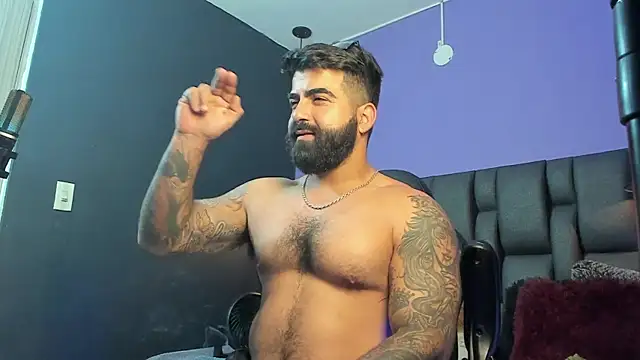 Lyon_vach live sex cam