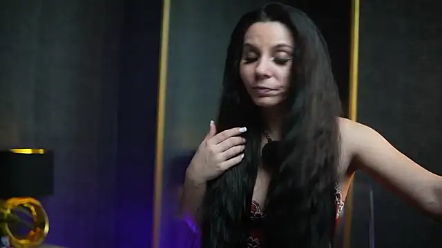 GiaEasyIce's cam snapshot