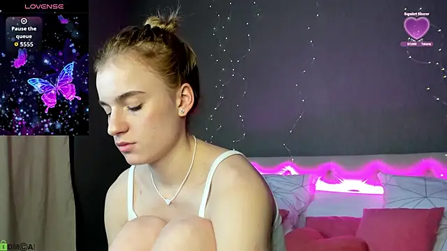 Stacey_Brown's cam snapshot