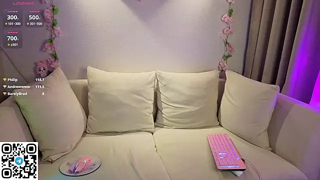 Anadeyaaa's cam snapshot