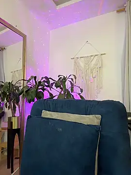 aaroncolombia live sex cam