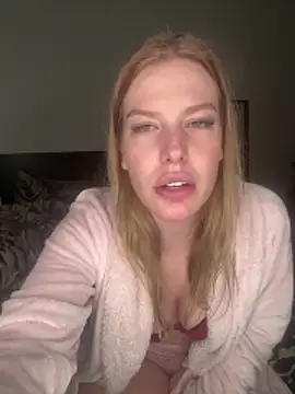 Chloemillerrxx live sex cam