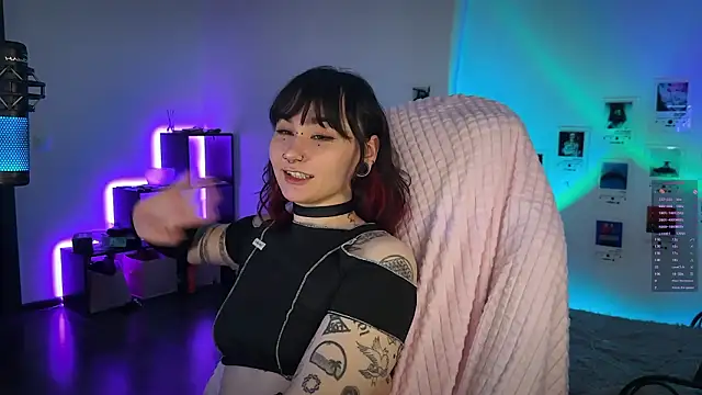 deadlysweet's cam snapshot