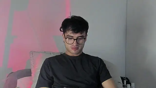 charlie_dicker's cam snapshot