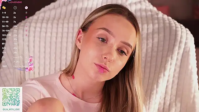 HollisBeckett live sex cam