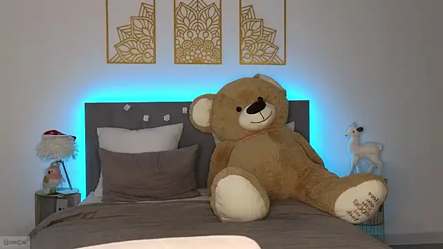 adele_armass's cam snapshot