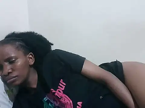 prettybeee's cam snapshot