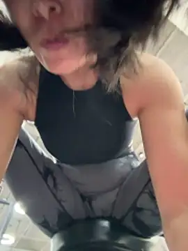 LaudingElastase live sex cam