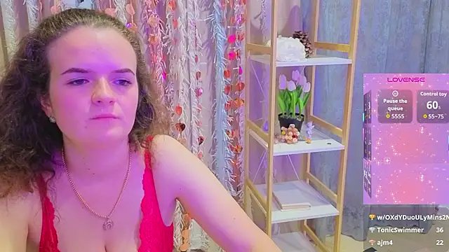 Luisa_Rosee's cam snapshot