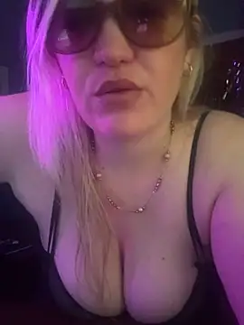 Granlady7 live sex cam