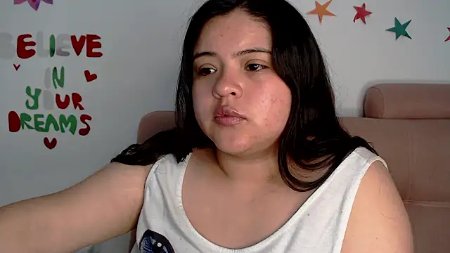 lizzie_c's cam snapshot