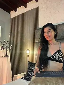 BrigitteVons's cam snapshot