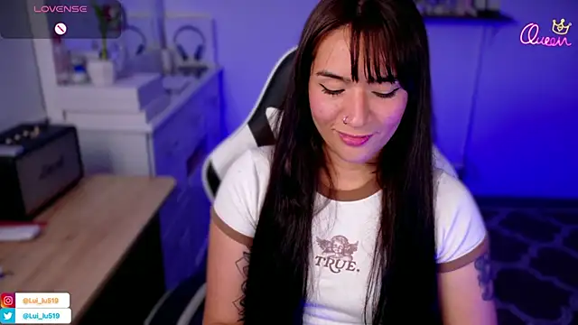 ImLui_lu's cam snapshot