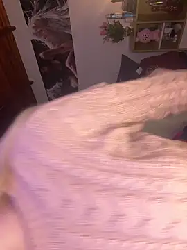 cuteweed420's cam snapshot