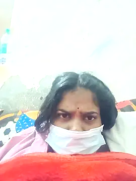 Rakchita_hote's cam snapshot