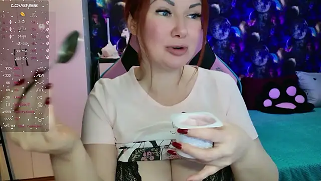 Veronica-Fire's cam snapshot