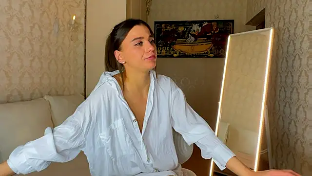 EvaHoly's cam snapshot