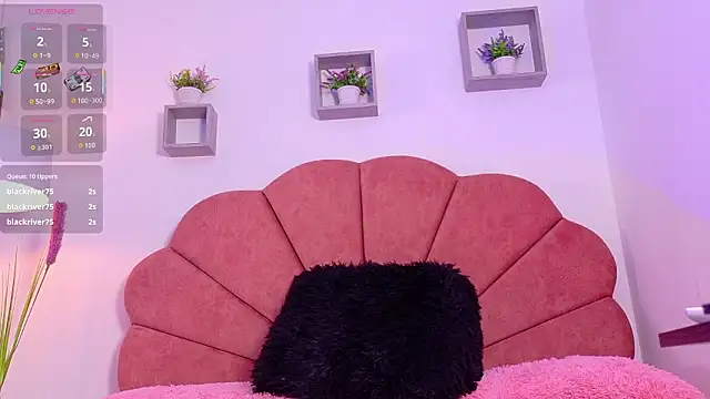 Luna_Blumer's cam snapshot