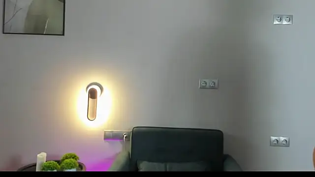 WISHKISSS's cam snapshot