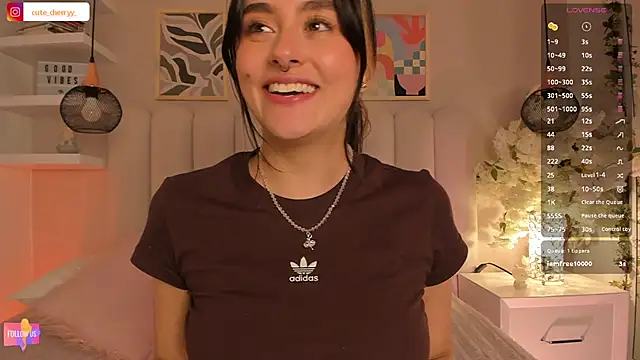 cute__cherry_'s cam snapshot