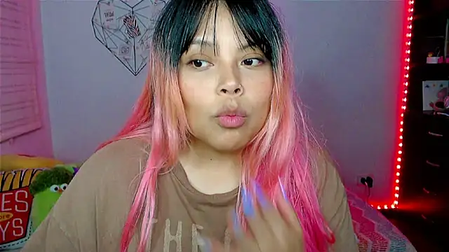 EllieMoonX live sex cam