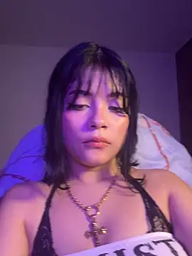EmillieX live sex cam