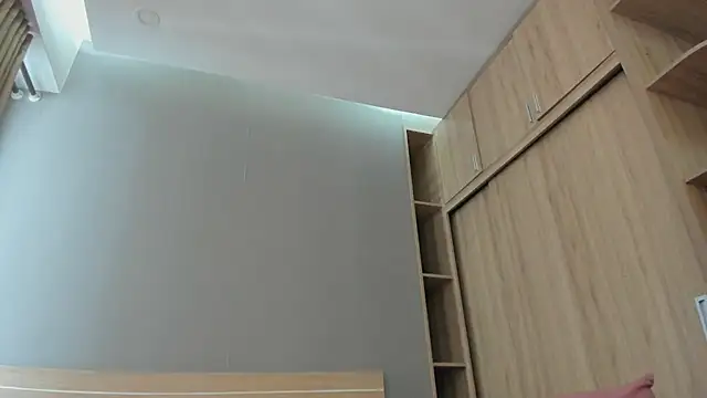 sweety_vikky live sex cam