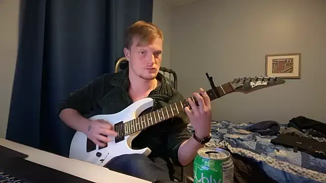 lustylyndon's cam snapshot