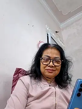 Hotestlove live sex cam