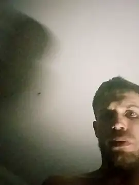 Bosik23 live sex cam