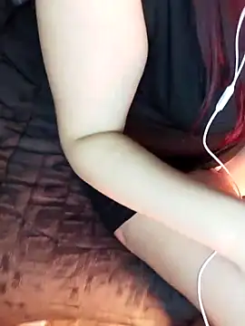 TheQueen_fire's cam snapshot