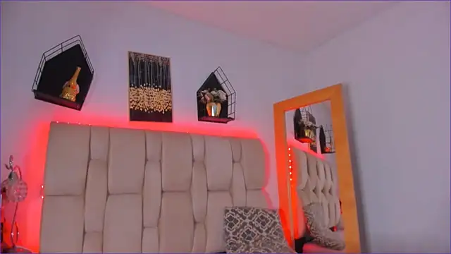 kayla-ada0's cam snapshot