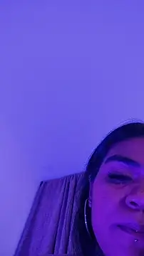 Miranda_kim_'s cam snapshot