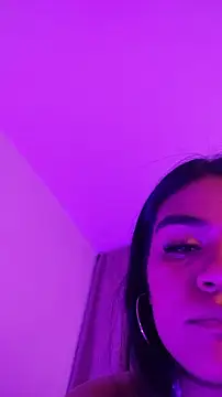 Miranda_kim_'s cam snapshot