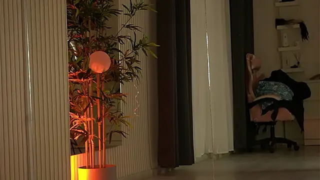 EmmaBlanco's cam snapshot