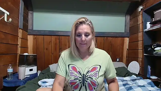 lisaxlovexxx's cam snapshot