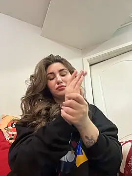 KiraBarlows's cam snapshot