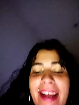 hanni2025's cam snapshot