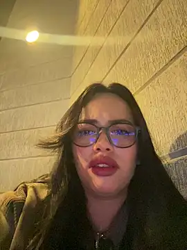 andra_rose's cam snapshot