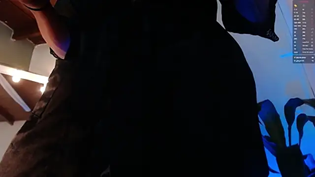 Colby_brown03's cam snapshot